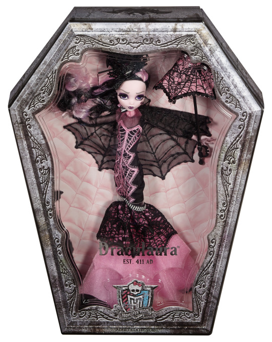 Draculaura Collector en su caja